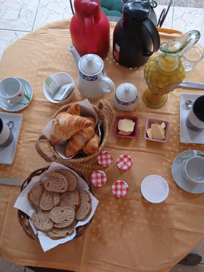 Bed and Breakfast Chez Marie Регюс Экстерьер фото